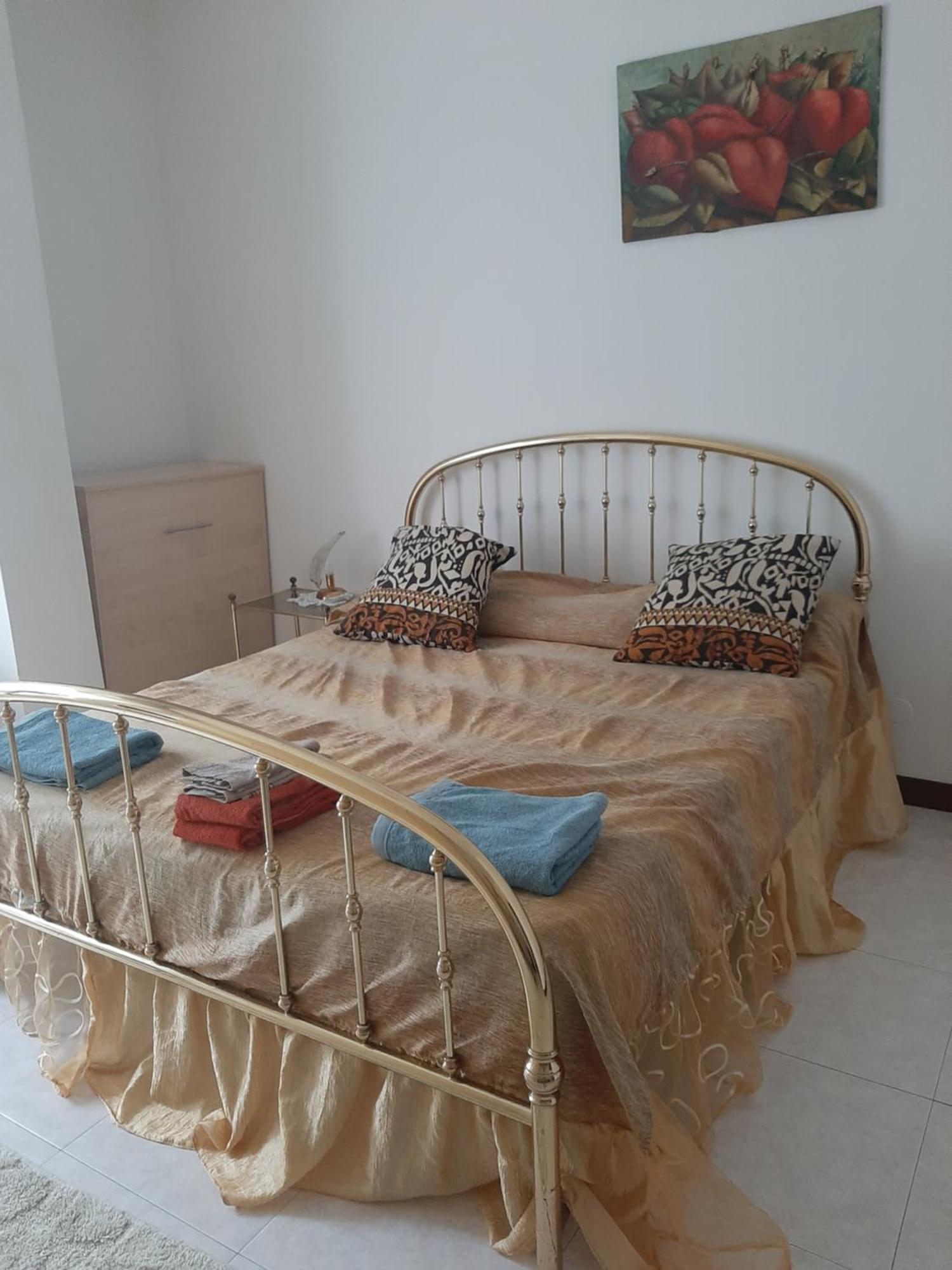 Locazione Turistica Poker D'Assi Hotell Verona Exteriör bild