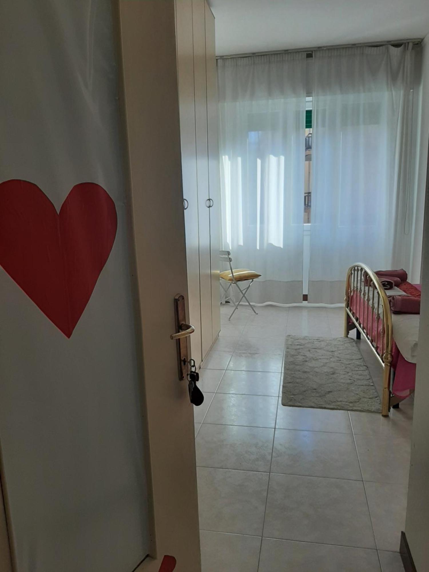 Locazione Turistica Poker D'Assi Hotell Verona Exteriör bild