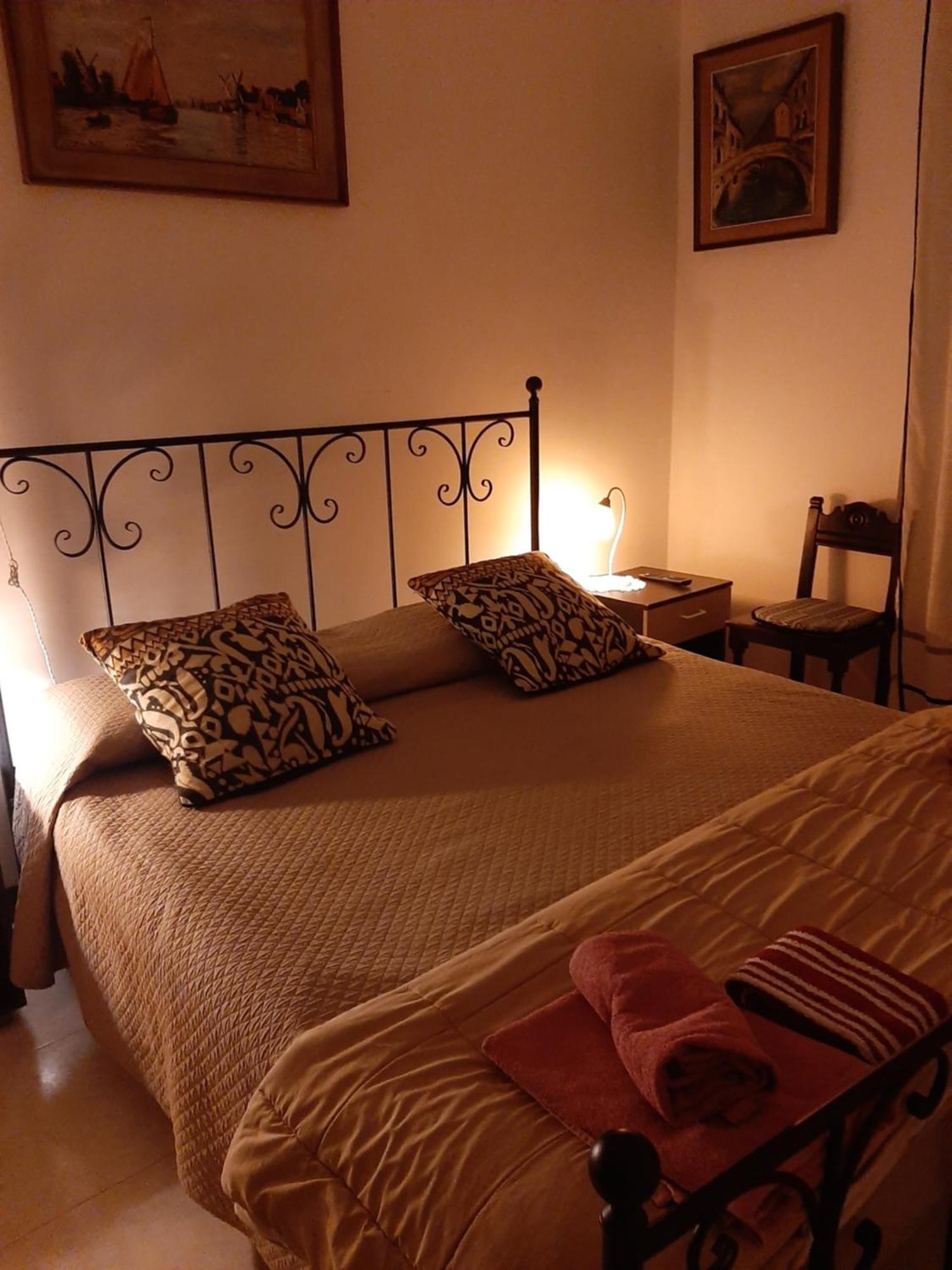 Locazione Turistica Poker D'Assi Hotell Verona Exteriör bild